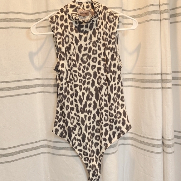 Women's bodysuit - Picture 1 of 4